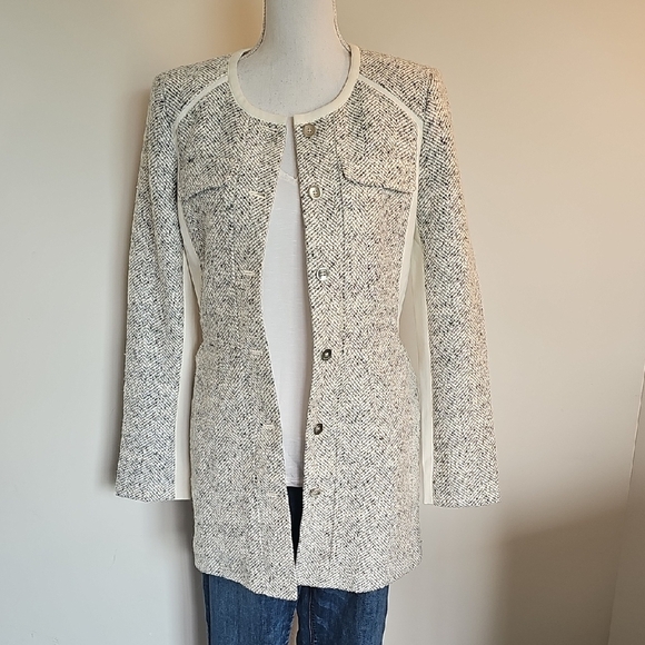 White House Black Market Ice Princess Topper in Grey - Picture 1 of 7